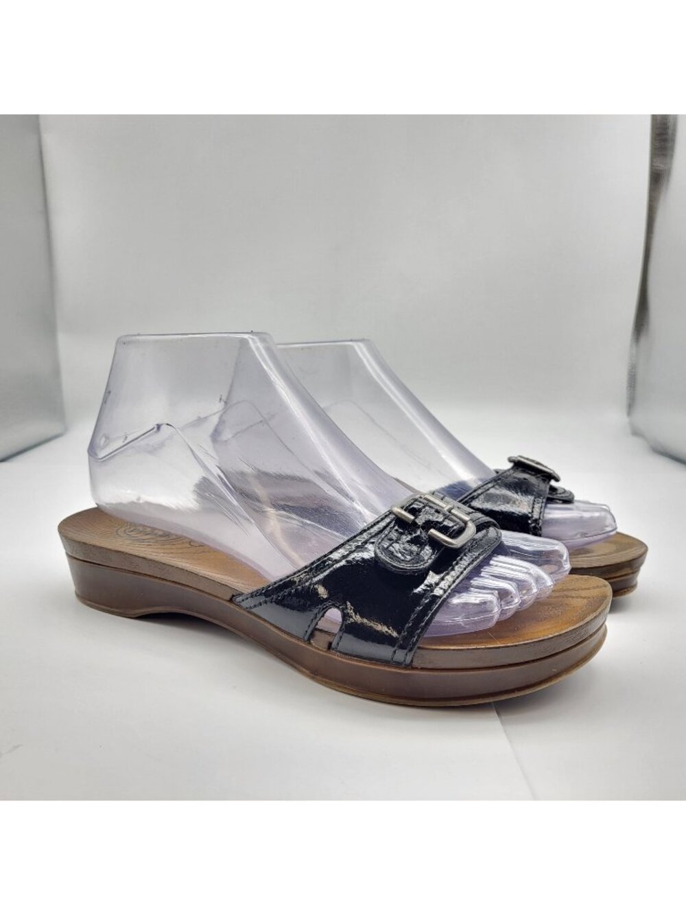 DR Scholl's Womens 7 slip on exercise sandals Faux wood slides